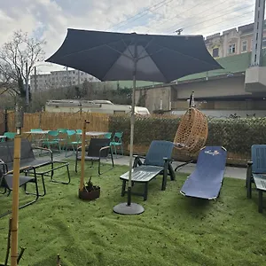 Loevly Shared 6br With Garden Near Danube & Millenium Apartment Wien